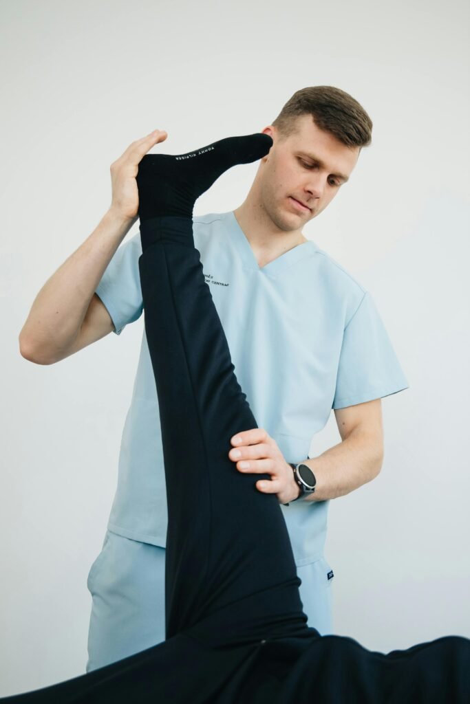 Exercise Physiology for Chronic Disease Management Mobile exercise physiologist providing in-home rehabilitation in Brisbane