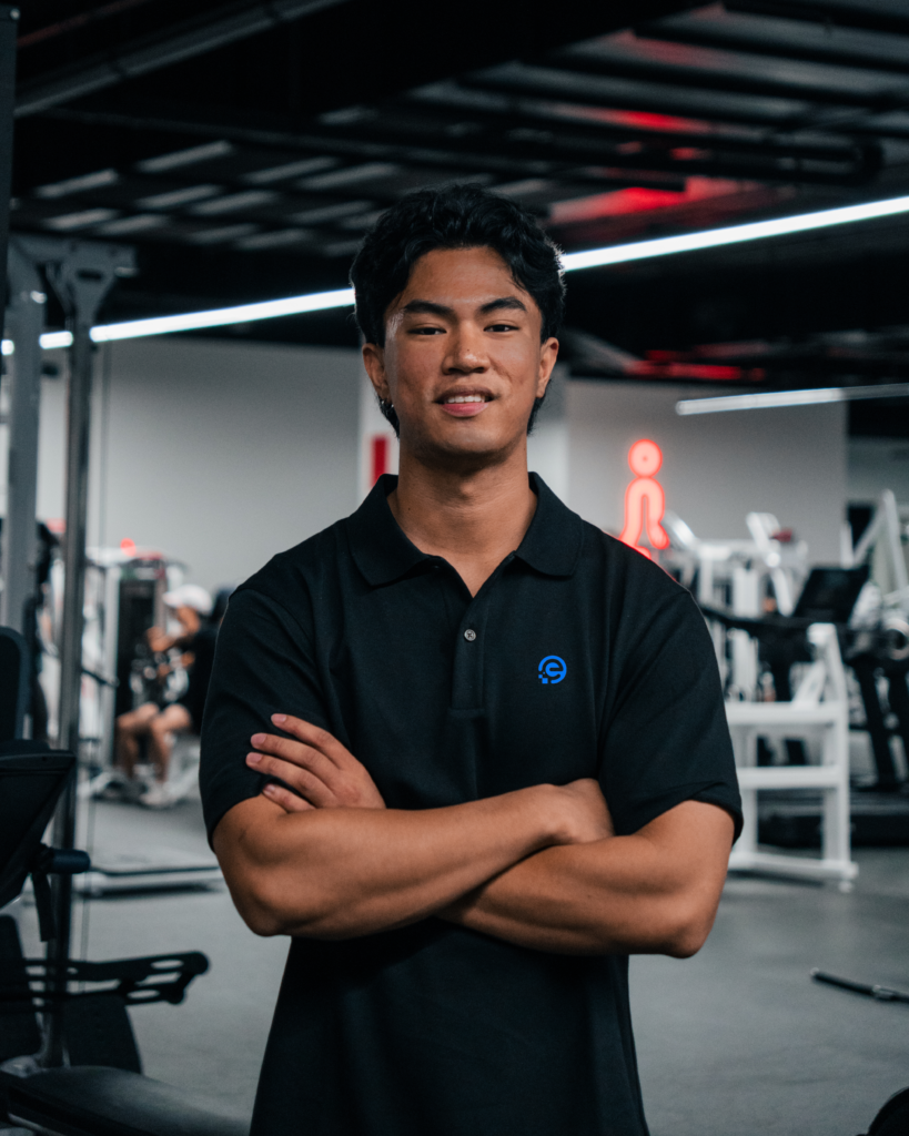 Exercise Physiologist vs Physiotherapist: What's the Difference? Accredited Exercise Physiologist supporting a client's health and fitness goals